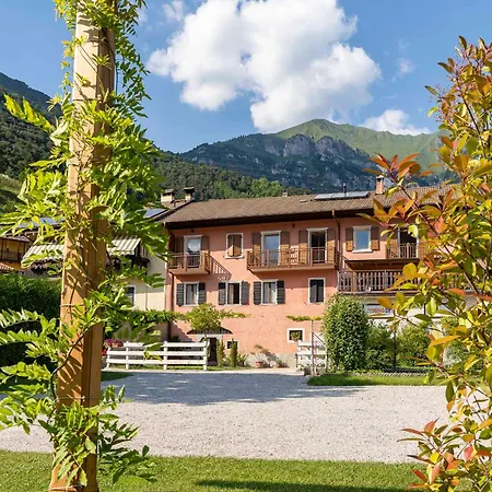 Ledro 