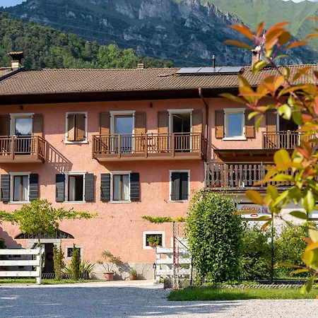 Ledro 